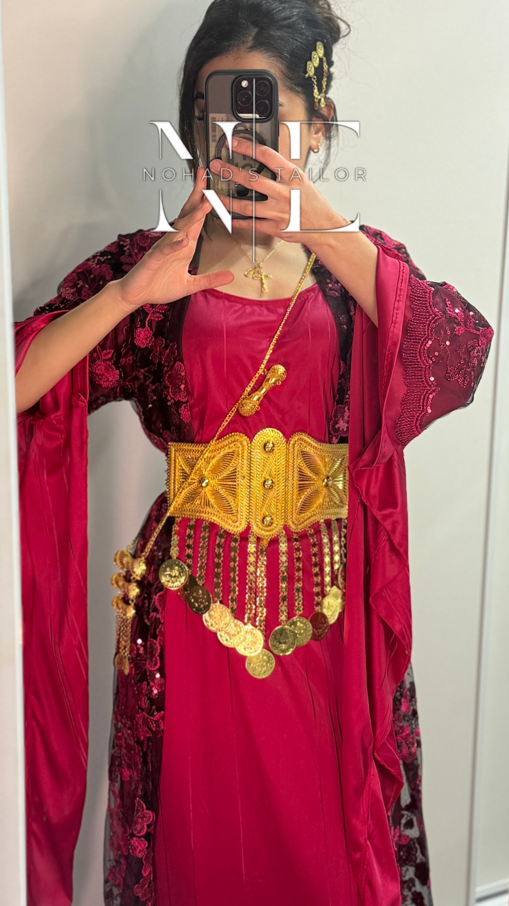 Hot pink and Black Kurdish Gown (Jilli Kurdi)